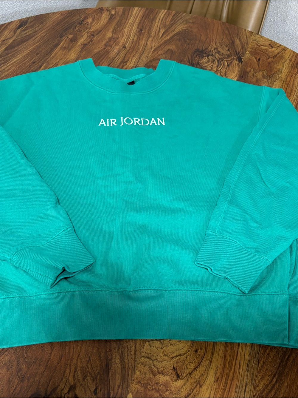 Vintage Women’s Air Jordan Oversized Crewneck Sweatshirt - XS but fits like Med